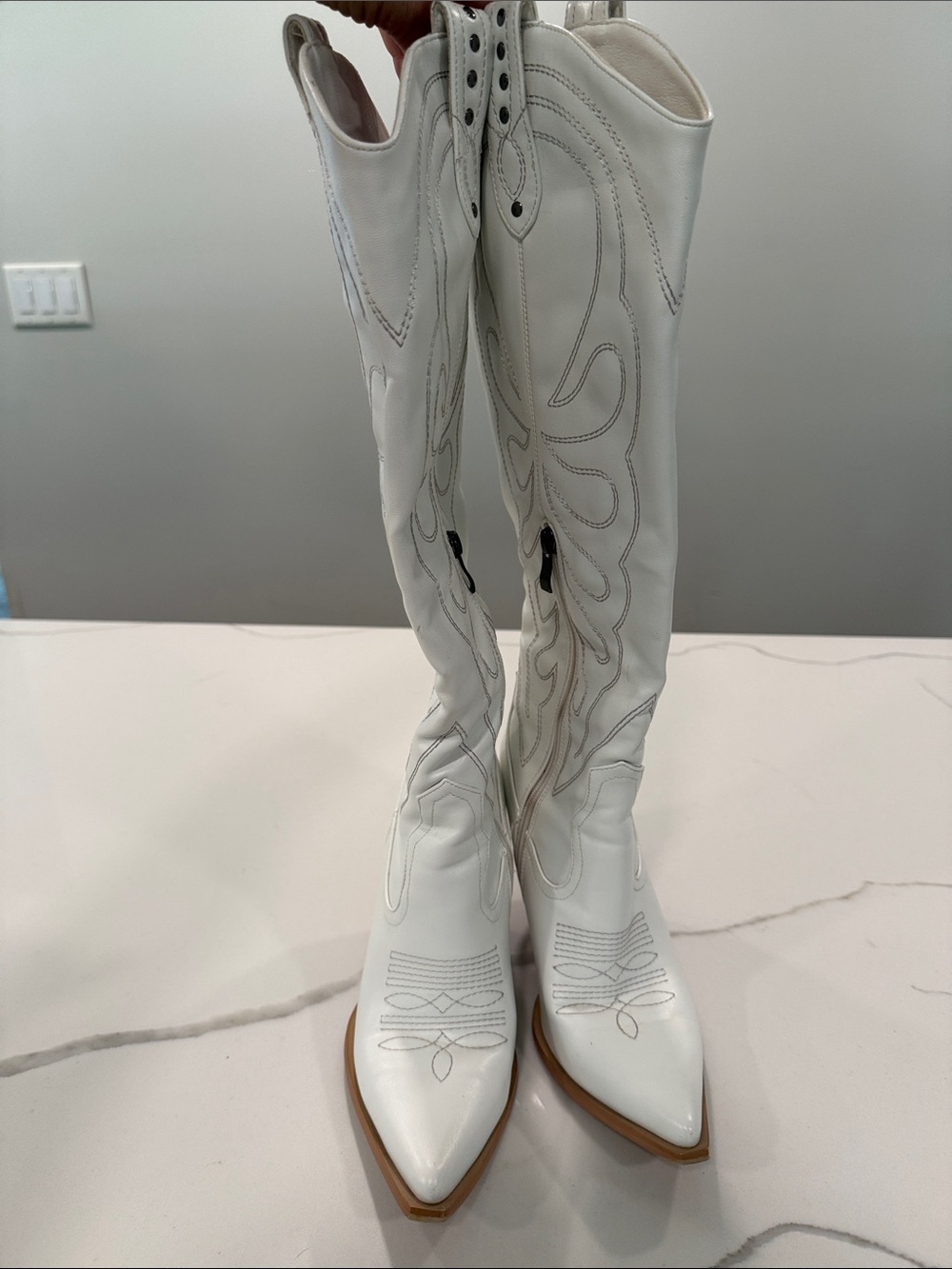 White Knee-High Western Cowboy Boots